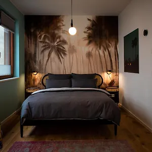 Urbn Dreams Aparthotel